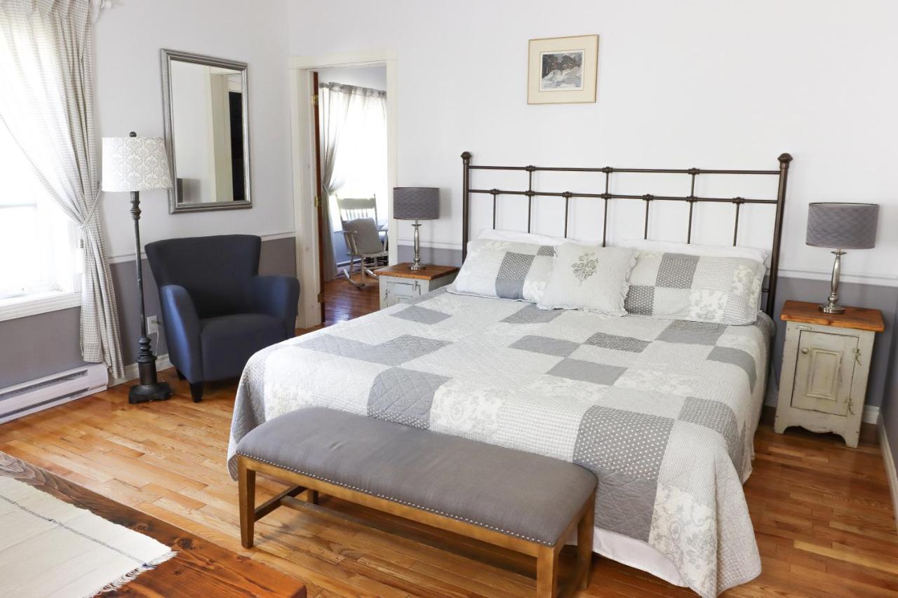 Bed & Breakfast, Gite La Princesse Des Champs Boischatel Ngoại thất bức ảnh